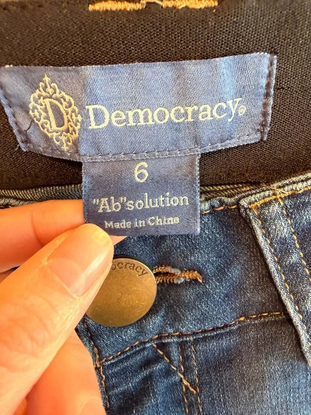 Democracy ab solution